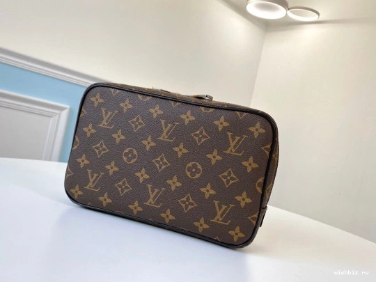 WIS VUITTON GM POUCH TOILETRY LOUIS 0922